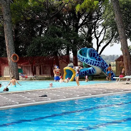 Belvedere Pineta Village 3*