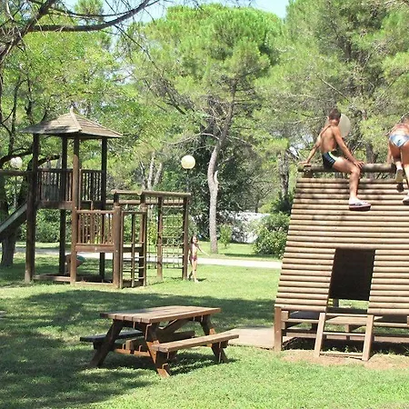 Belvedere Pineta Village Hotel 3*