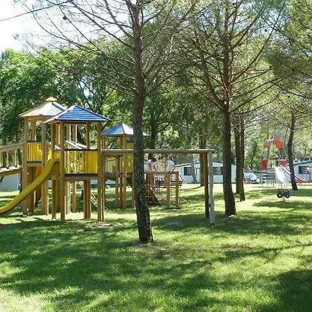 Hotel Belvedere Pineta Village 3*