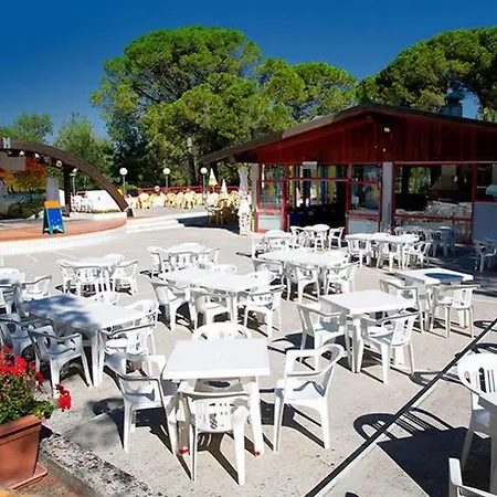 Hotel Belvedere Pineta Village