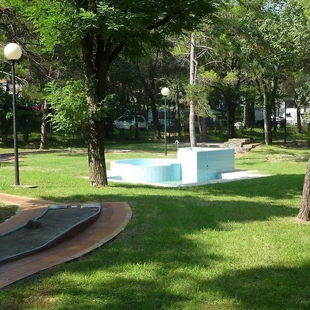 Belvedere Pineta Village